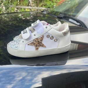 Golden Goose Sz 21